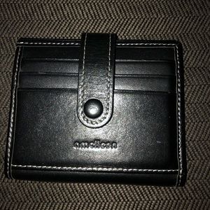 Snap bifold wallet!
